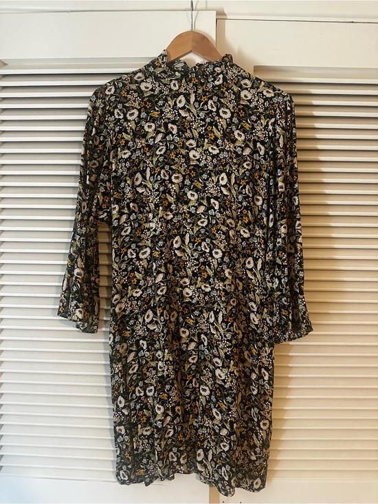 River Island Dresses & Skirts - River Island Black Floral High-Neck Long Sleeve Dress